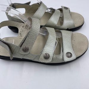 Propet Sandals Sz 9